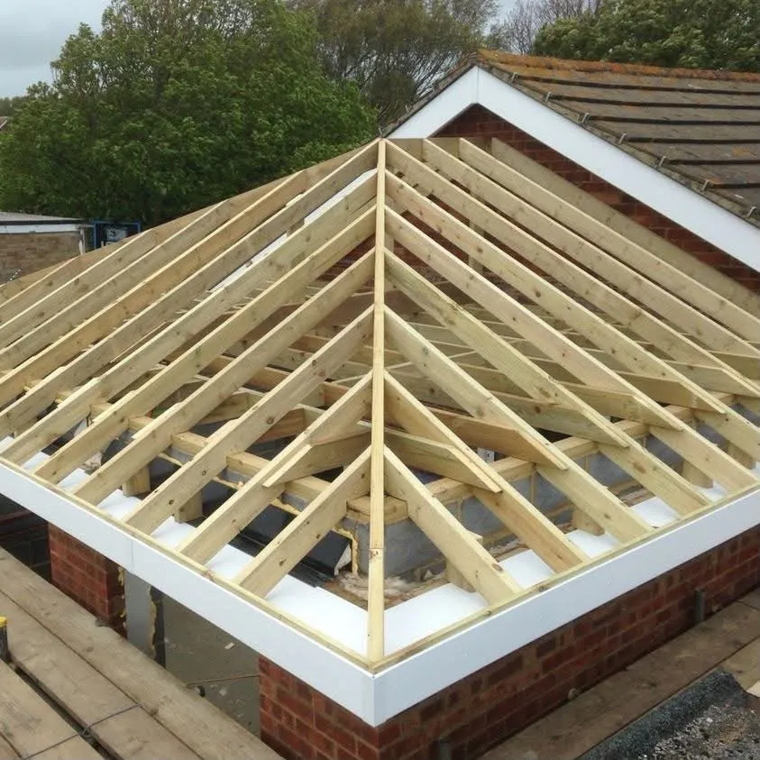 New timber frame for a hipped roof on an extension
